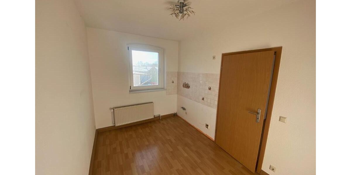 Etagenwohnung Staßfurt - 4 Zimmer, 103 m&sup2;, 500&euro; | Angebot:26633185
