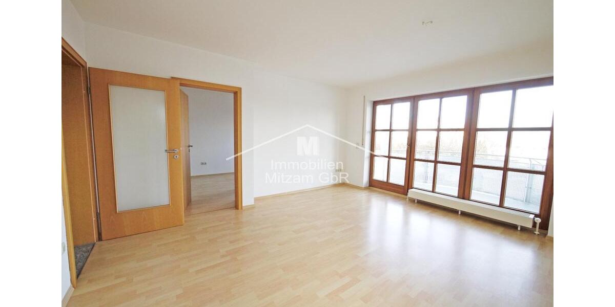 Kompakte 3-Zimmer-Ergeschoss-Whg. mit EBK und Garage in ruhiger Lage von Töging (Ref. 0001440) 3 zimmer