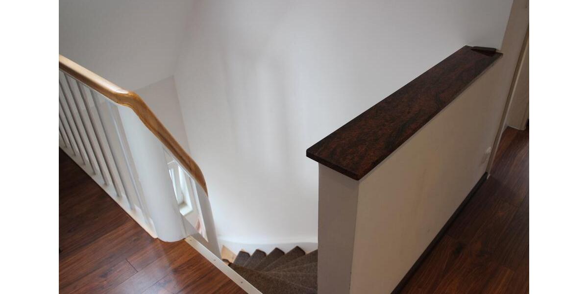 Einfamilienhaus Hambühren - 5 Zimmer, 100 m&sup2;, 1.200&euro; | Angebot:26607172