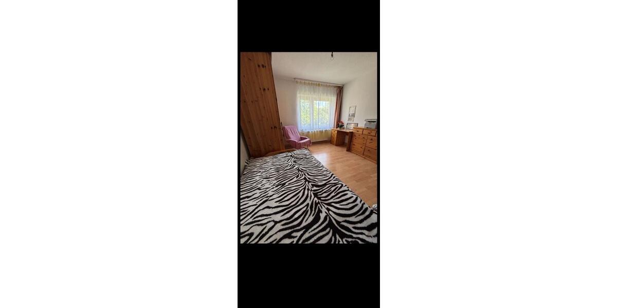 Etagenwohnung Köln Kalk - 3 Zimmer, 1.130&euro; | Angebot:26588807