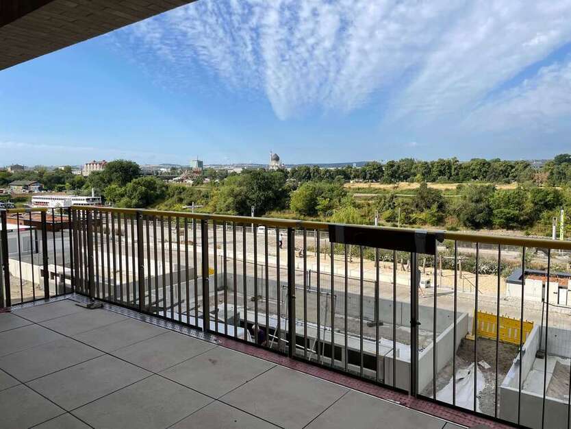Wohnung zum Mieten in Dresden 2.150 € 107.4 m²