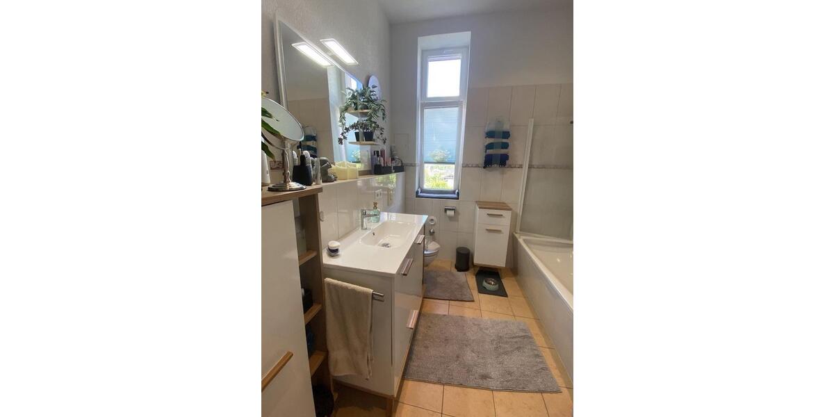 Erdgeschoßwohnung Friedrichroda - 3 Zimmer, 108 m&sup2;, 930&euro; | Angebot:25975037