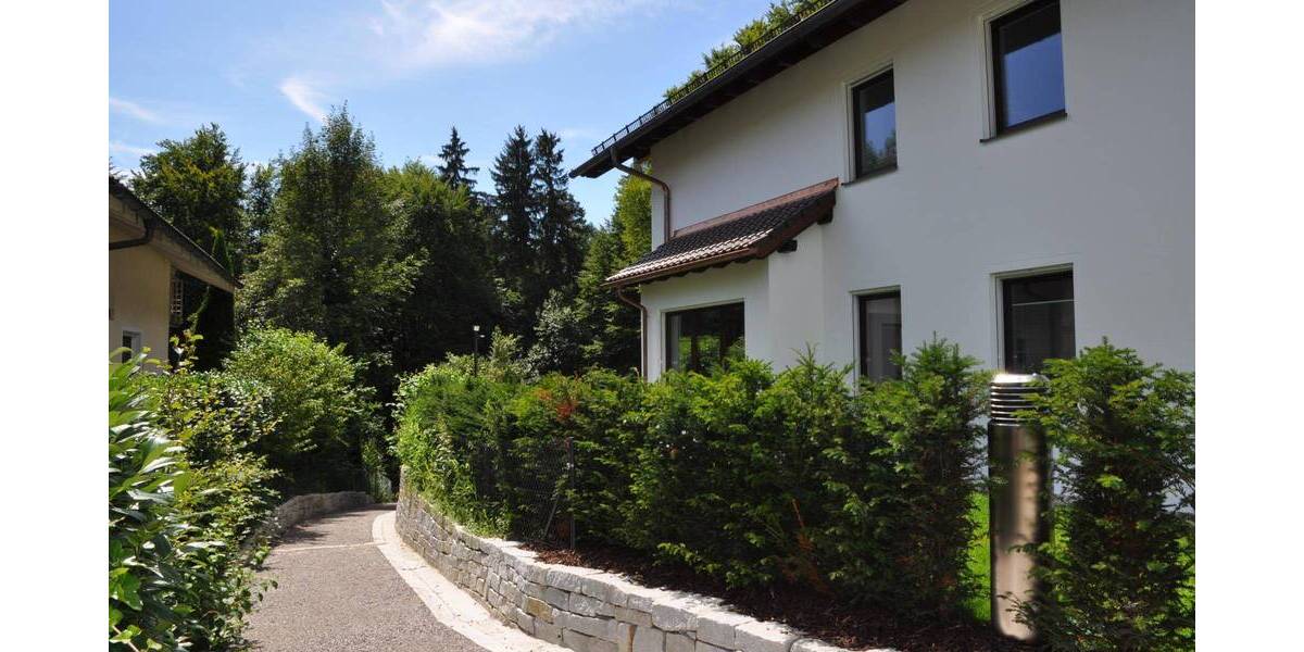Einfamilienhaus Berg Allmannshausen - 1 Zimmer, 450 m&sup2;, 8.500&euro; | Angebot:25700132
