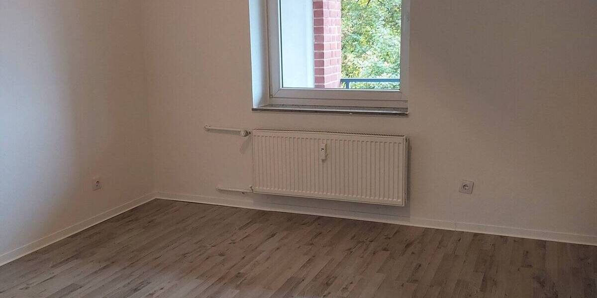 Etagenwohnung Bremerhaven Lehe - 3 Zimmer, 82 m&sup2;, 550&euro; | Angebot:25669769