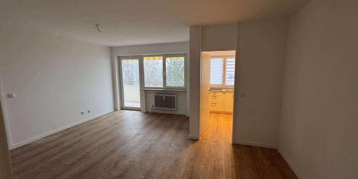 Etagenwohnung Wiesbaden Medenbach - 2 Zimmer, 55 m&sup2;, 900&euro; | Angebot:24497072