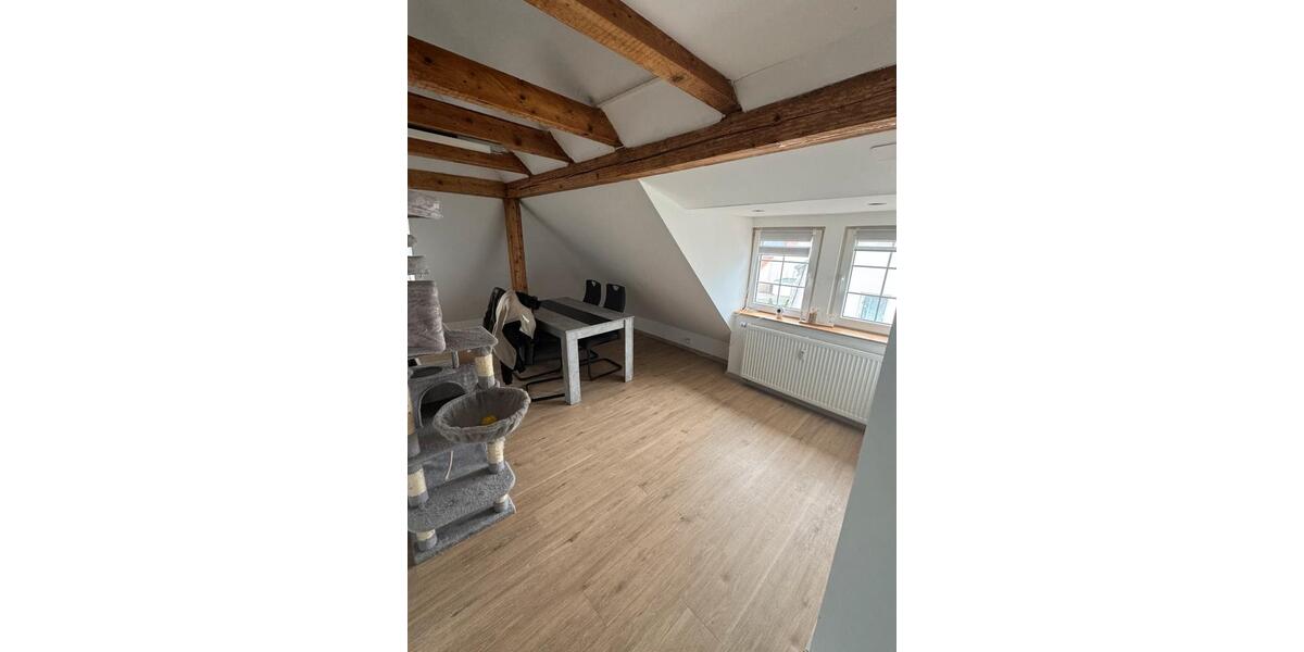 Dachgeschoßwohnung Rinteln - 2 Zimmer, 60 m&sup2;, 700&euro; | Angebot:26638197