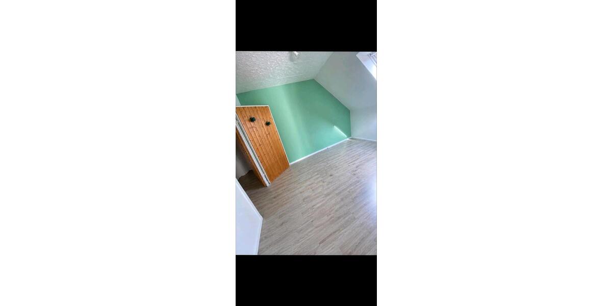 Etagenwohnung Ilsede - 3 Zimmer, 87 m&sup2;, 700&euro; | Angebot:26523711