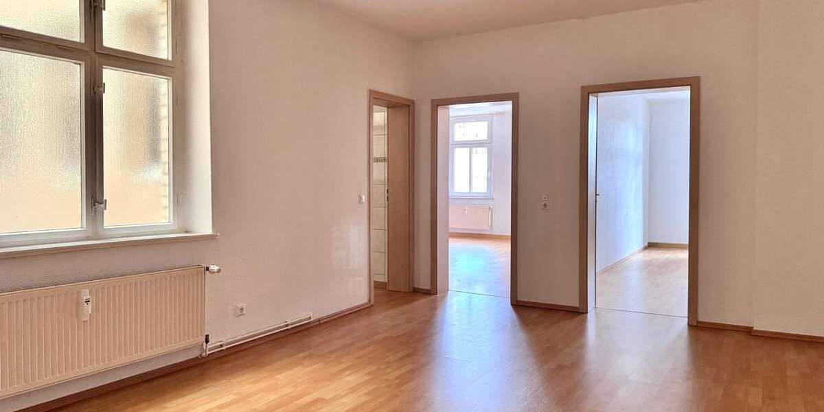 Etagenwohnung Mittweida Rößgen - 4 Zimmer, 132 m&sup2;, 726&euro; | Angebot:26759389