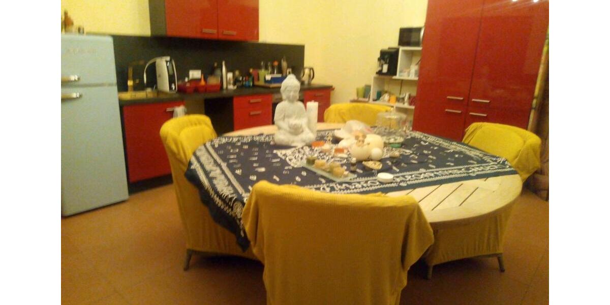 Wohnen auf Zeit Stockheim - 1 Zimmer, 18 m&sup2;, 300&euro; | Angebot:23503758