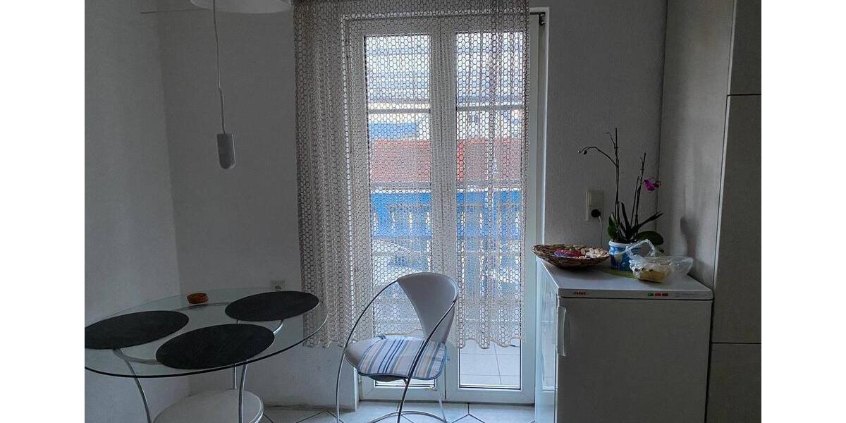 Wohnen auf Zeit Gärtringen - 3 Zimmer, 75 m&sup2;, 450&euro; | Angebot:26069272