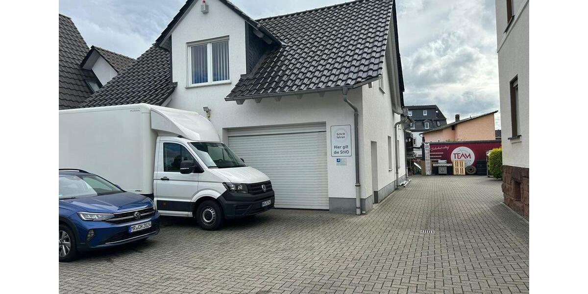 Dachgeschoßwohnung Kirchhain - 2 Zimmer, 98 m&sup2;, 1.705&euro; | Angebot:24851855