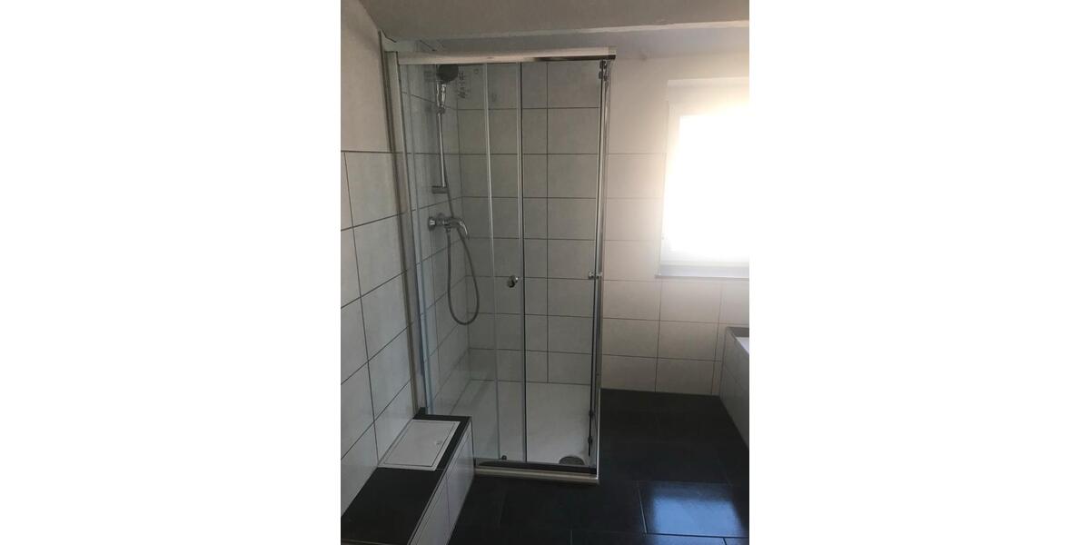 Etagenwohnung Uttenweiler - 1 Zimmer, 150 m&sup2;, 500&euro; | Angebot:26523145