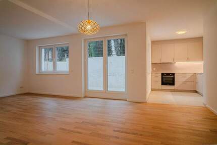 Wohnung Frankfurt am Main Hausen - 3 Zimmer, 105 m&sup2;, 2.210&euro; | Angebot:25751234