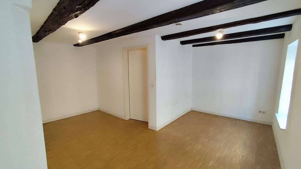 Etagenwohnung Bremen - 2 Zimmer, 67 m&sup2;, 850&euro; | Angebot:26231569