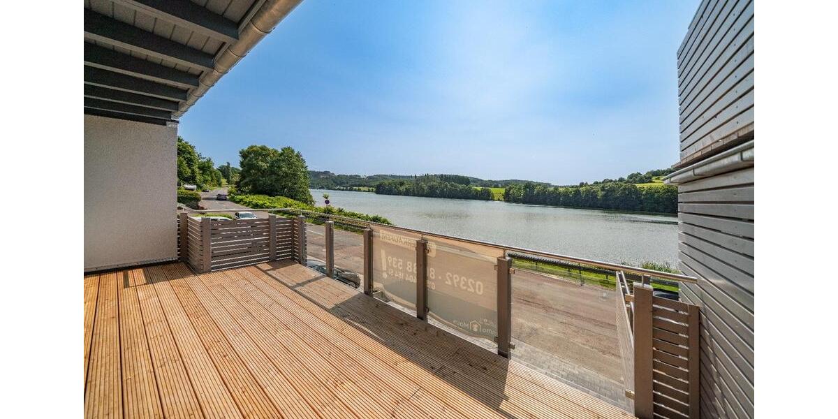 Exklusive und neu sanierte Wohnung mit Blick auf die Listertalsperre zu vermieten 3 zimmer