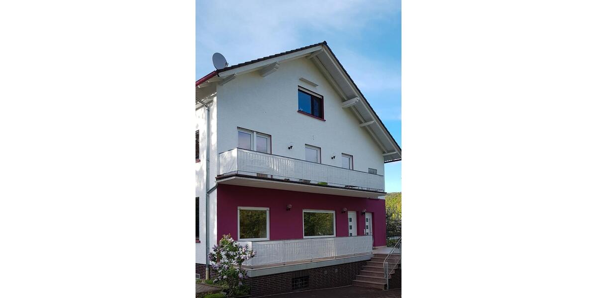 Dachgeschoßwohnung Biebergemünd - 3.5 Zimmer, 110 m&sup2;, 880&euro; | Angebot:26400684