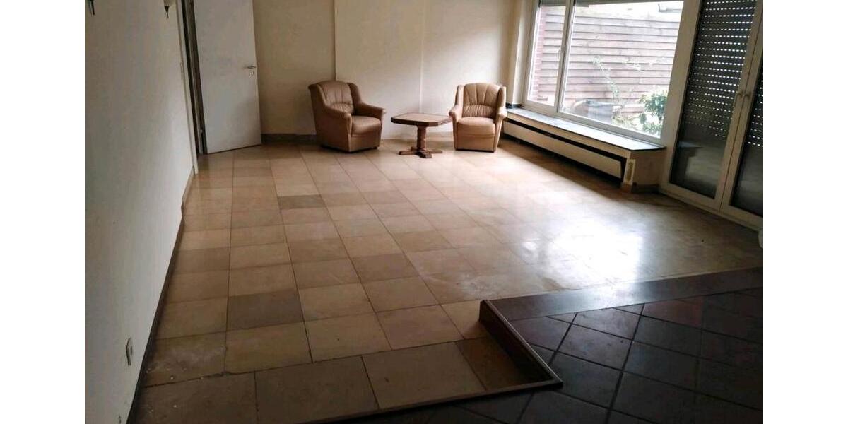 Erdgeschoßwohnung Mönchengladbach Nord - 3 Zimmer, 115 m&sup2;, 830&euro; | Angebot:26035754