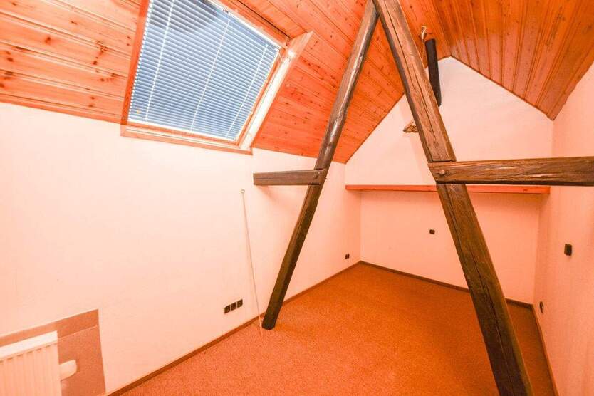 DIETZ: Gepflegtes Fachwerkhaus mit Garten, kleinem Nebengebäude im Babenhausen OT Harpertshausen! 5 zimmer