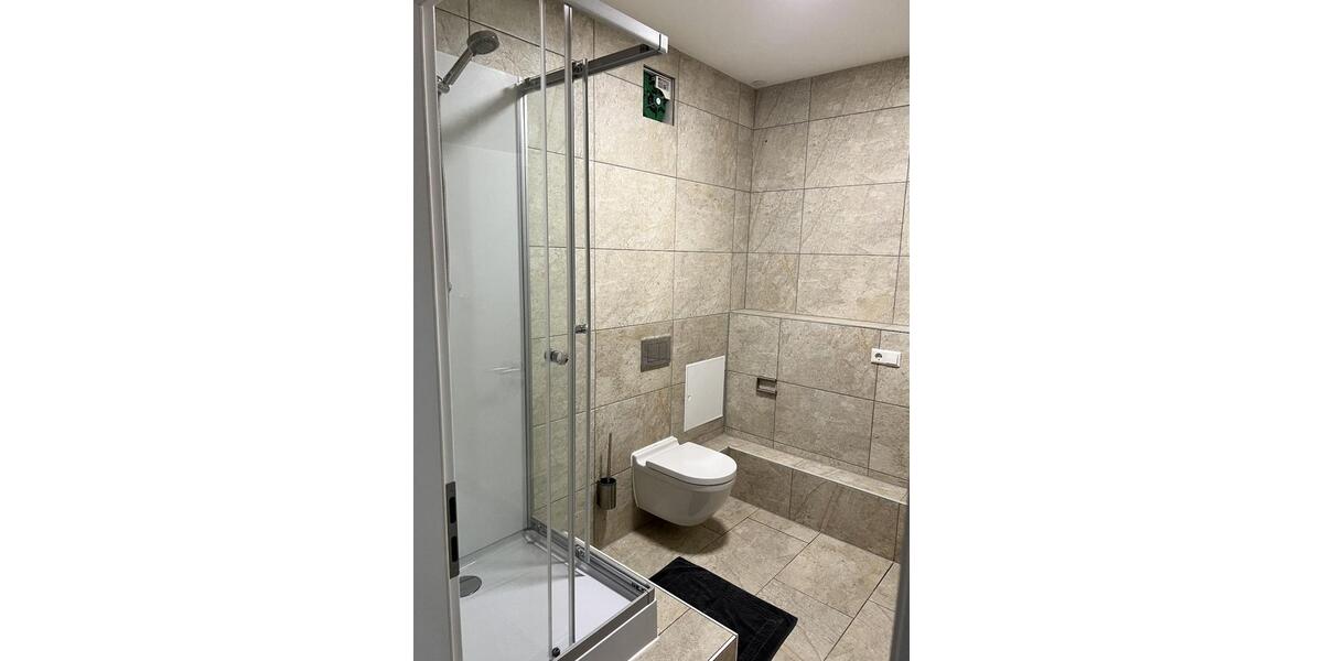 Wohnen auf Zeit Backnang - 3 Zimmer, 180 m&sup2;, 2.770&euro; | Angebot:26210791