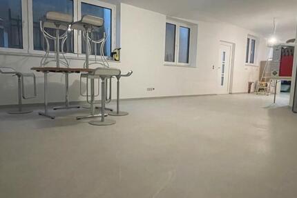 1 Zimmer Souterrain Wohnung ca 70m² Neubau große Fenster 1 zimmer