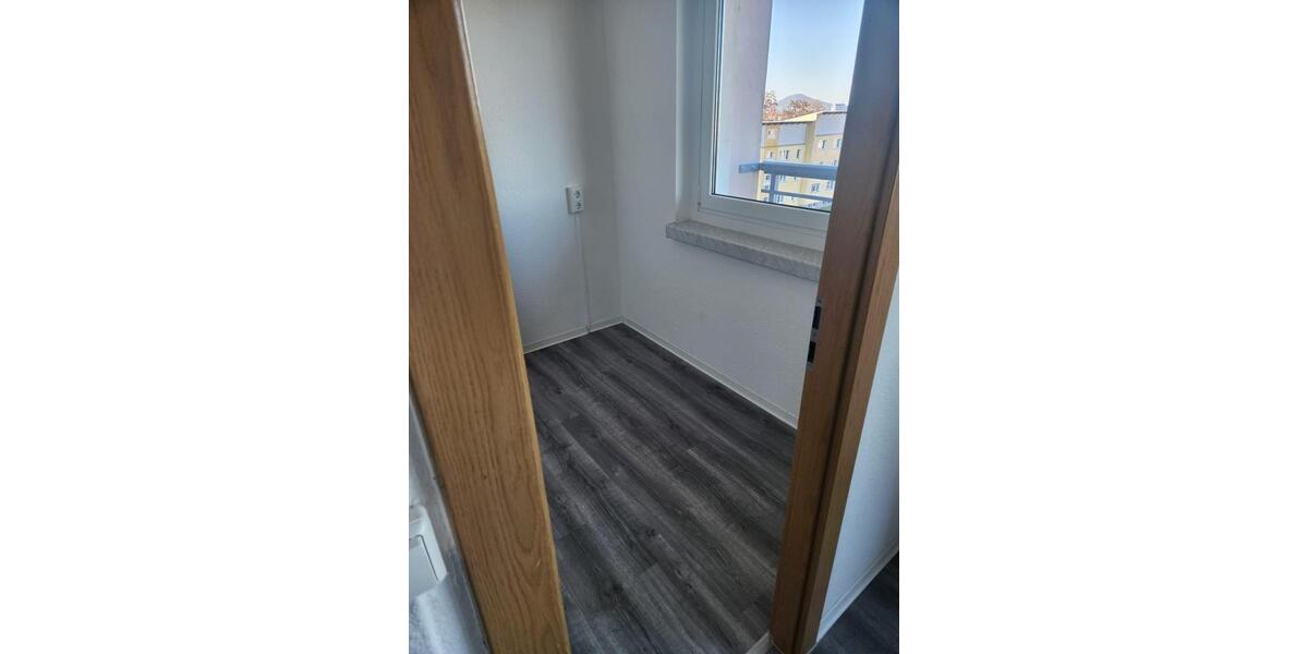 Etagenwohnung Görlitz Klingewalde - 1 Zimmer, 36 m&sup2;, 254&euro; | Angebot:25887083