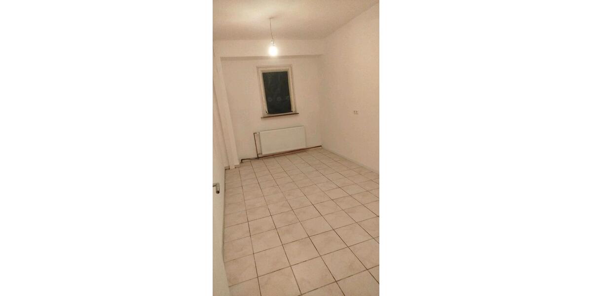 Erdgeschoßwohnung Briedel - 4 Zimmer, 75 m&sup2;, 490&euro; | Angebot:24868795