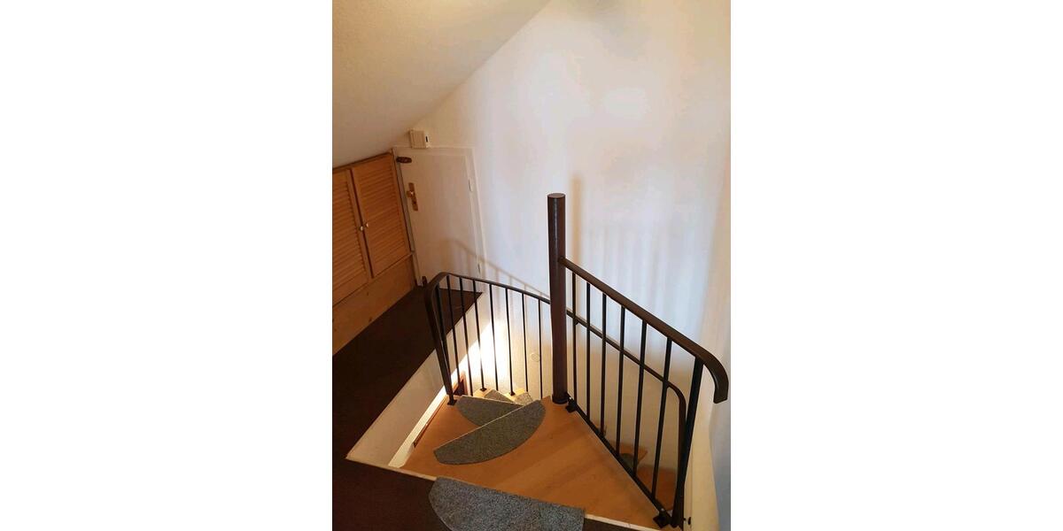 Dachgeschoßwohnung Horn-Bad Meinberg Bad Meinberg - 1 Zimmer, 30 m&sup2;, 390&euro; | Angebot:26611434