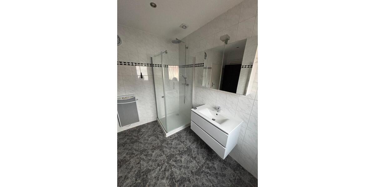 Erdgeschoßwohnung Rüsselsheim am Main - 2 Zimmer, 60 m&sup2;, 1.050&euro; | Angebot:25902132