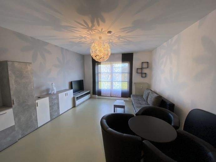 Nur für 1 Person Frei ab 01.10.2025 1-Zimmer-Wohnung in Trier-Kernscheid Singleküche (ohne Backofen) Terrasse
