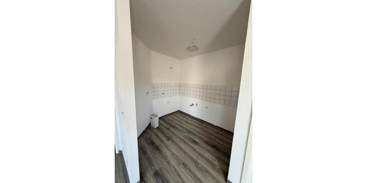 Etagenwohnung Eisleben (Lutherstadt) - 2 Zimmer, 49 m&sup2;, 320&euro; | Angebot:25782205