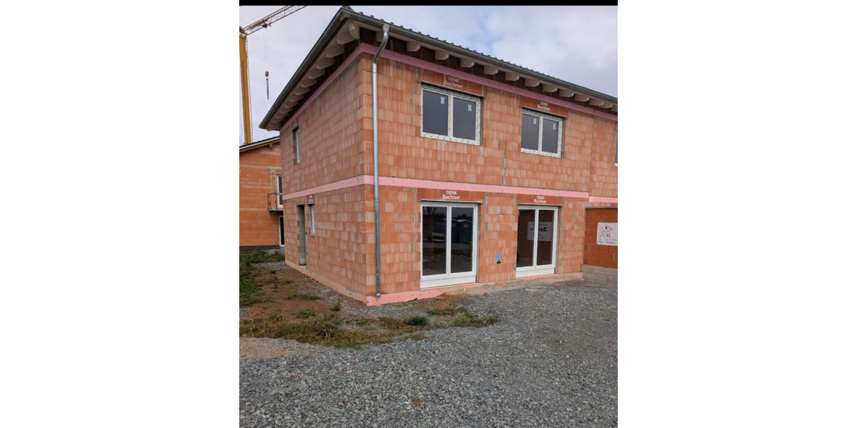 Doppelhaushälfte Aiterhofen - 4 Zimmer, 125 m&sup2;, 1.390&euro; | Angebot:25853602