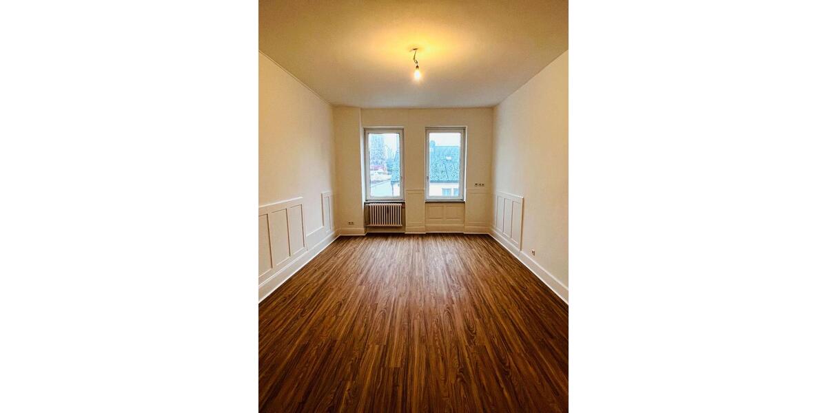 Etagenwohnung Fulda - 5 Zimmer, 150 m&sup2;, 1.430&euro; | Angebot:26660597