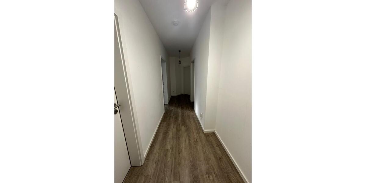 Erdgeschoßwohnung Papenburg - 3 Zimmer, 82 m&sup2;, 900&euro; | Angebot:25479546