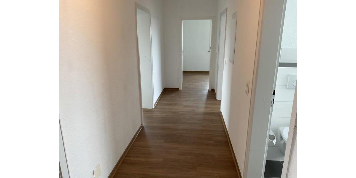 Etagenwohnung Iserlohn - 3 Zimmer, 79 m&sup2;, 584&euro; | Angebot:24912366