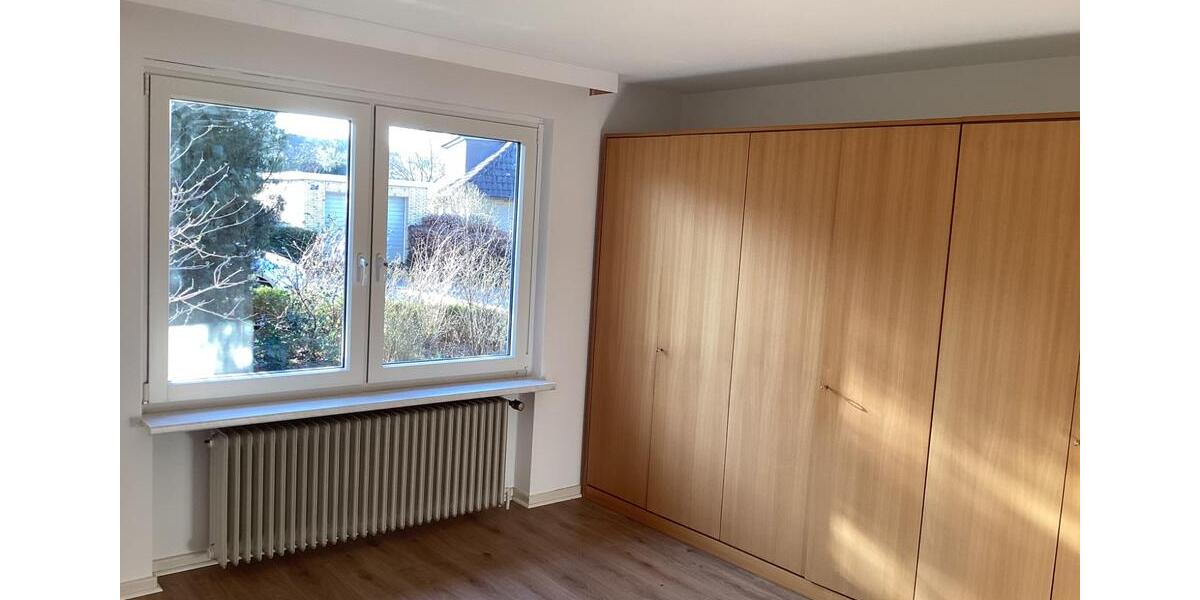 Einfamilienhaus Bad Oldesloe - 6 Zimmer, 150 m&sup2;, 1.500&euro; | Angebot:25856328