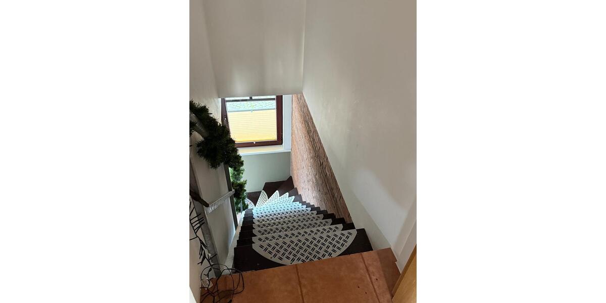 Dachgeschoßwohnung Barßel - 2 Zimmer, 50 m&sup2;, 650&euro; | Angebot:25929329