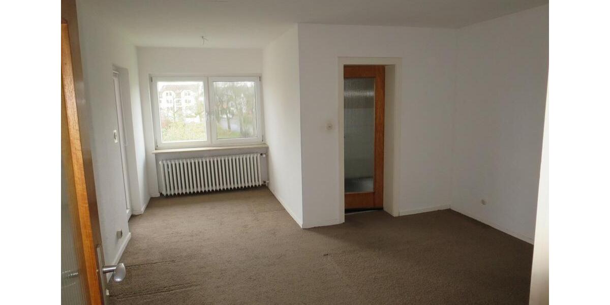 Dachgeschoßwohnung Siegburg - 3 Zimmer, 95 m&sup2;, 900&euro; | Angebot:26620071