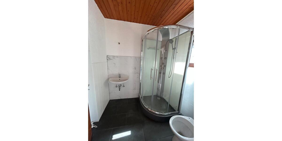 Einfamilienhaus Idar-Oberstein Oberstein - 6 Zimmer, 160 m&sup2;, 1.000&euro; | Angebot:26693068
