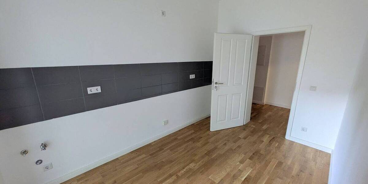 Etagenwohnung Chemnitz Sonnenberg - 3 Zimmer, 83 m&sup2;, 501&euro; | Angebot:26758901