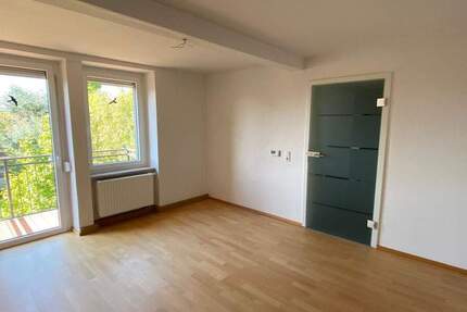 Wohnung Bad Kissingen - 4 Zimmer, 110 m&sup2;, 920&euro; | Angebot:25669056