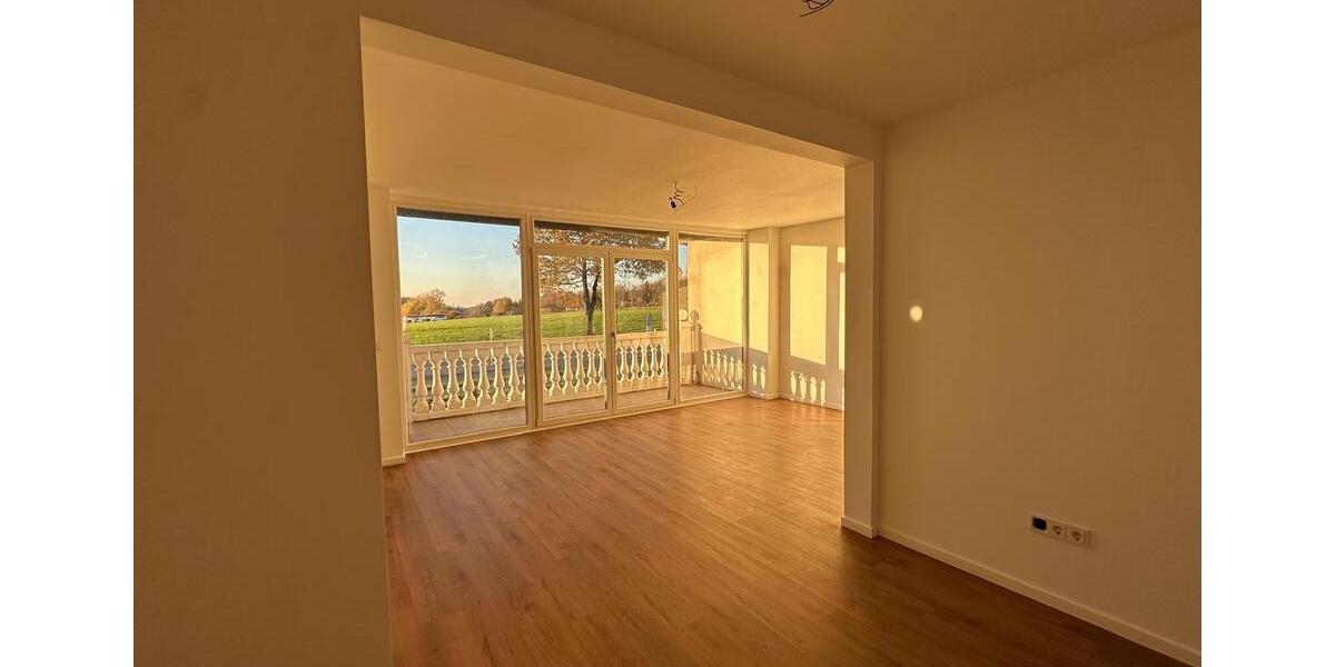 Dachgeschoßwohnung Wiehl - 2 Zimmer, 75 m&sup2;, 910&euro; | Angebot:24697644