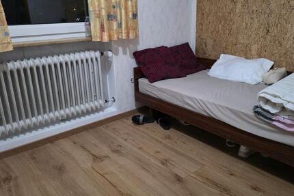 Wohnen auf Zeit Lampertheim - 4 Zimmer, 104 m&sup2;, 495&euro; | Angebot:26605378