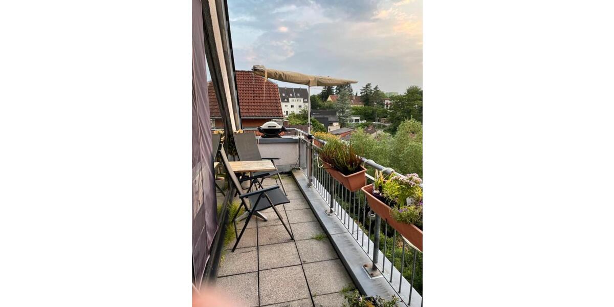 Dachgeschoßwohnung Saarbrücken Neue Bremm - 3 Zimmer, 94 m&sup2;, 1.000&euro; | Angebot:24822708