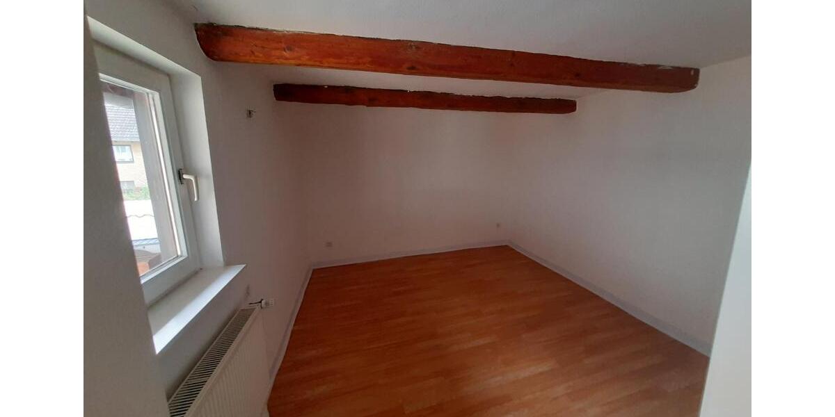 Einfamilienhaus Schladen-Werla Werla - 7 Zimmer, 160 m&sup2;, 980&euro; | Angebot:21513829