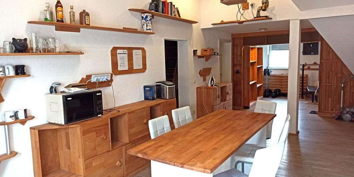 Etagenwohnung Schwäbisch Gmünd / Straßdorf Straßdorf - 6 Zimmer, 160 m&sup2;, 1.300&euro; | Angebot:27080802