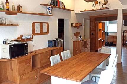 Wohnung Schwäbisch Gmünd / Straßdorf Straßdorf - 6 Zimmer, 160 m&sup2;, 1.300&euro; | Angebot:27080802
