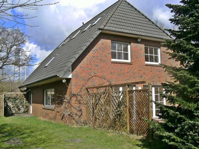 Haus zum Mieten in Oldenburg 1.500 € 180 m²