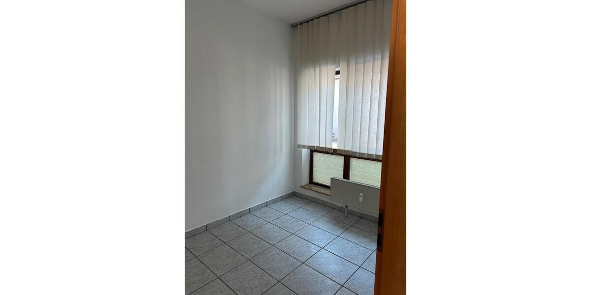 Gewerbeobjekt Rutesheim - 1.200&euro; | Angebot:24749351