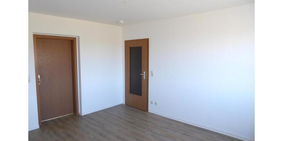 Etagenwohnung Unterwellenborn - 2 Zimmer, 47 m&sup2;, 274&euro; | Angebot:26479809