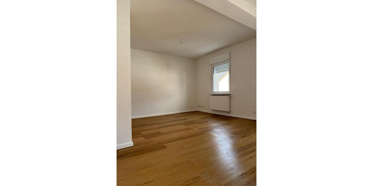 Etagenwohnung Karlsruhe Neureut - 3 Zimmer, 79 m&sup2;, 1.300&euro; | Angebot:25869159